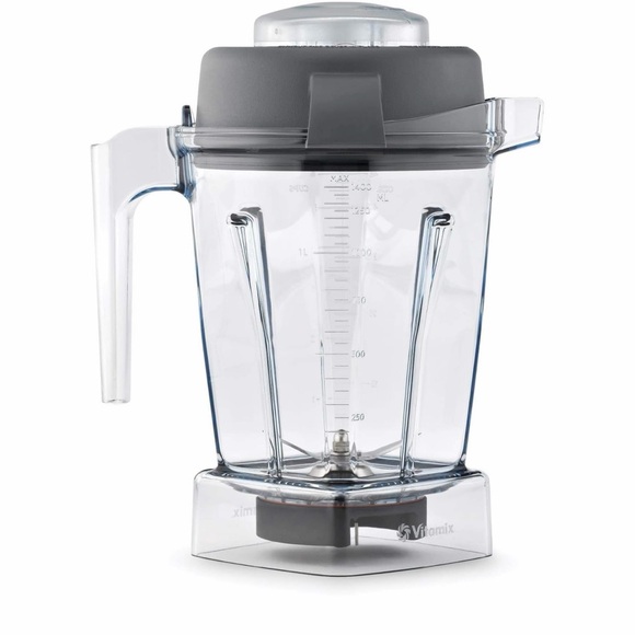 Vitamix 48oz Container With Tamper - Used - Picture 7 of 12